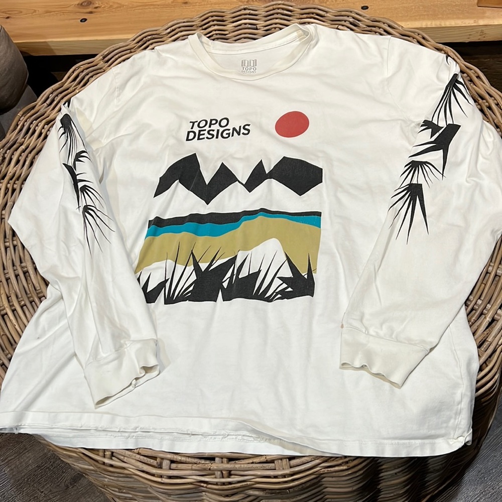 Topo Design Long Sleeve Tee